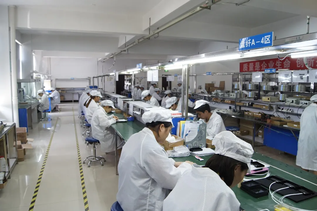 海南政企服务器升级方案:光纤网卡与万兆网卡选型对比
